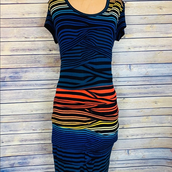 Nicole Miller Multi Color Dress size medium - Picture 2 of 4